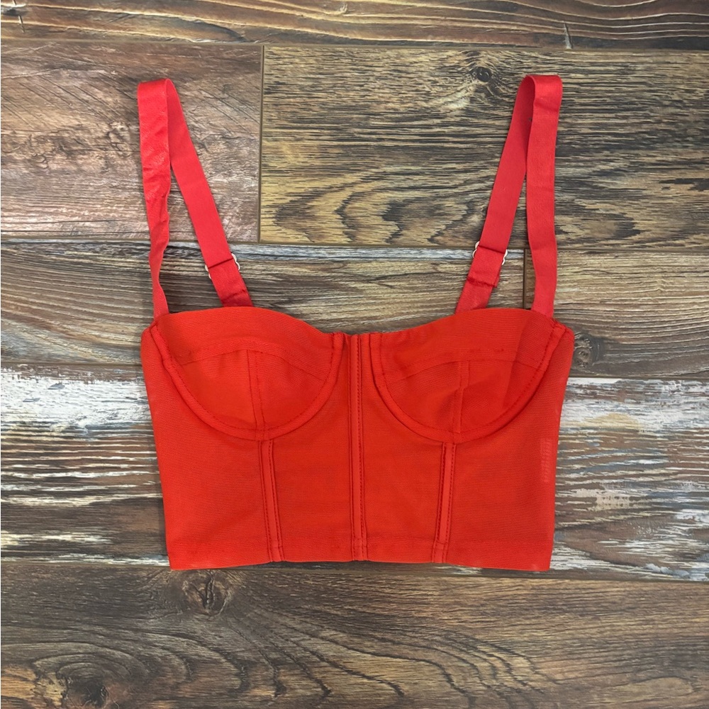 Edikted Women’s Cropped Going Out Top Size X-small Red Never Worn